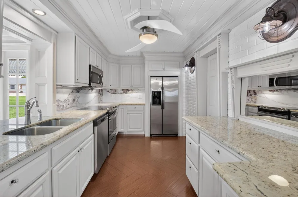 105 NW 8TH PLACE Boynton Beach, FL 33426