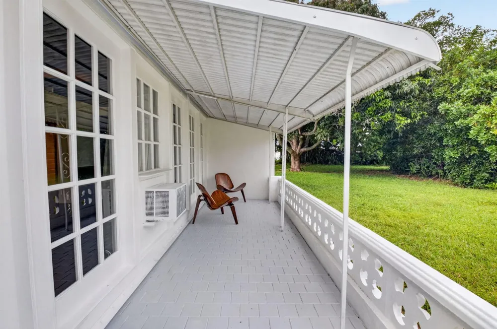 105 NW 8TH PLACE Boynton Beach, FL 33426
