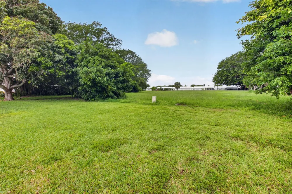 105 NW 8TH PLACE Boynton Beach, FL 33426