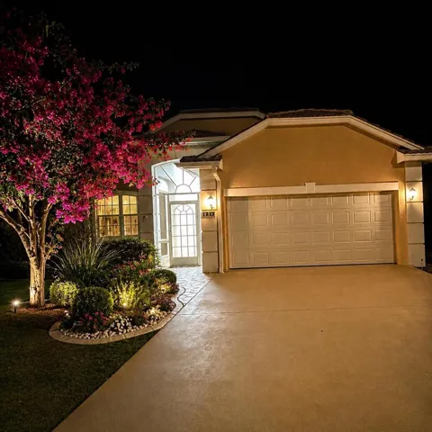 822 NW SORRENTO LANE