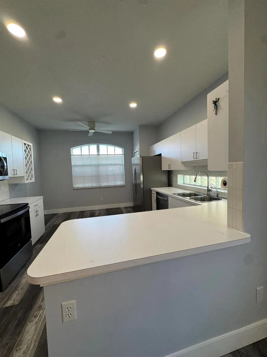 822 NW SORRENTO LANE Port St. Lucie, FL 34986