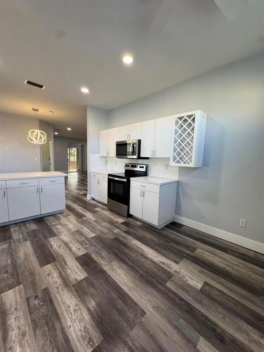 822 NW SORRENTO LANE Port St. Lucie, FL 34986