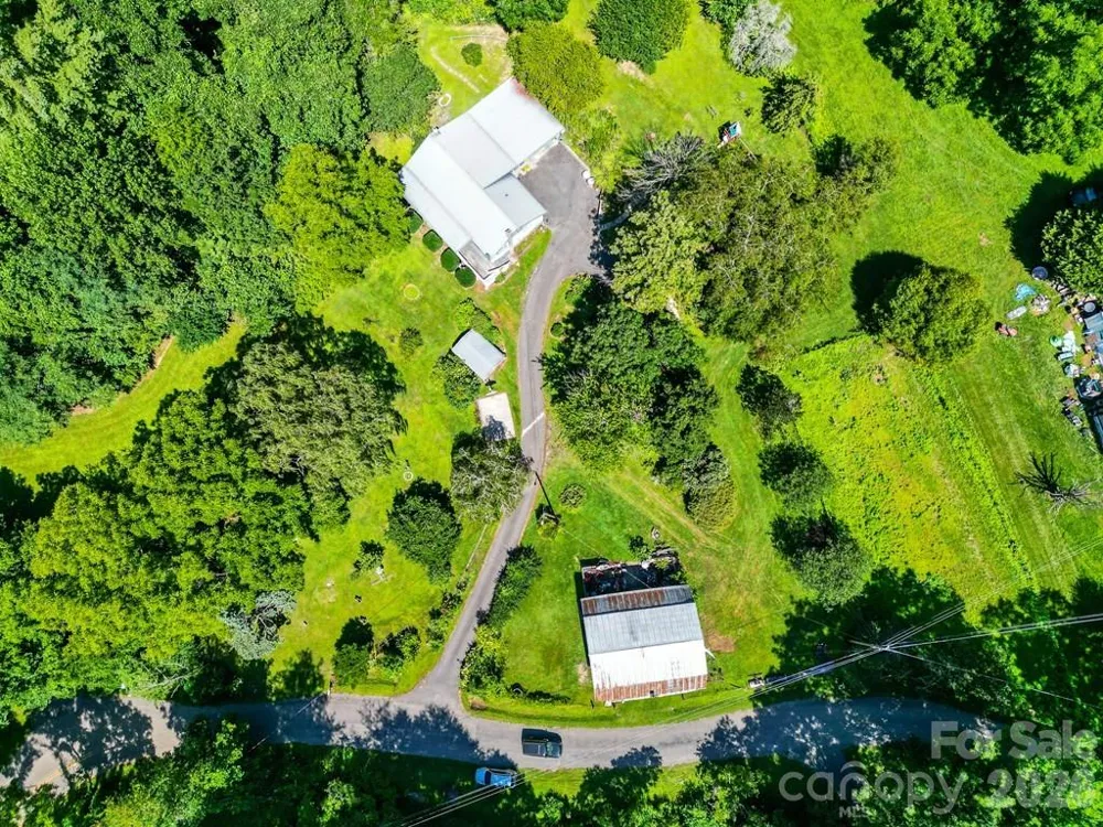 901 Rufus Robinson Road Sylva, NC 28779