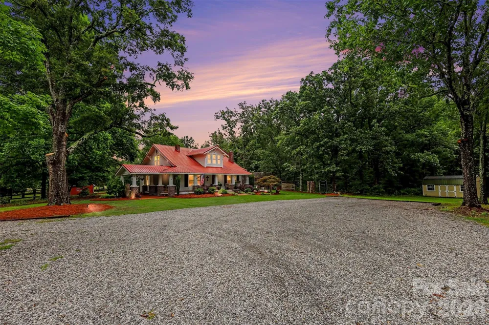 134 Mauney Farm Road Cherryville, NC 28021