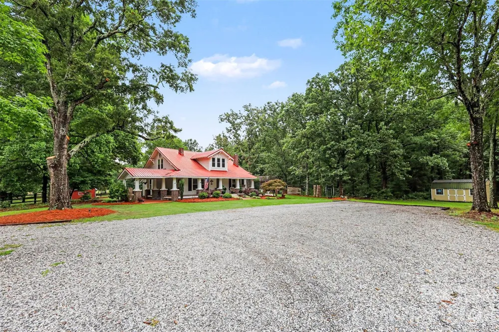 134 Mauney Farm Road Cherryville, NC 28021
