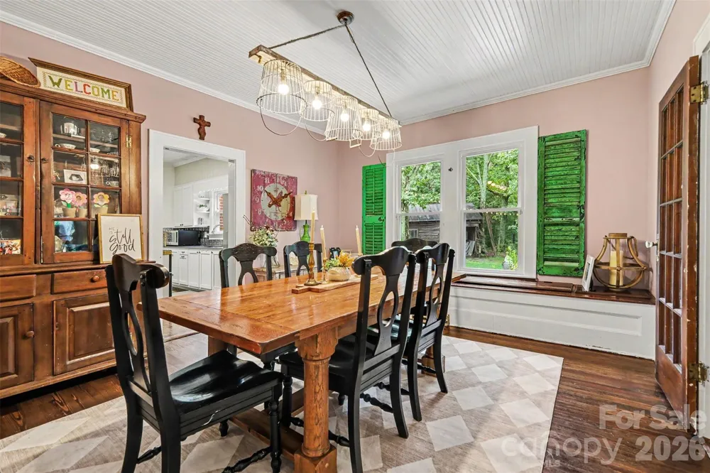 134 Mauney Farm Road Cherryville, NC 28021
