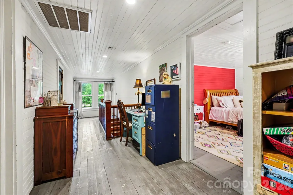 134 Mauney Farm Road Cherryville, NC 28021