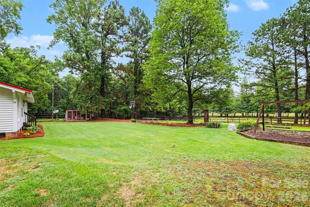 134 Mauney Farm Road Cherryville, NC 28021