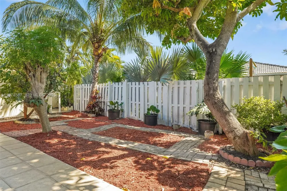 849 NW 136th Ave Miami, FL 33182