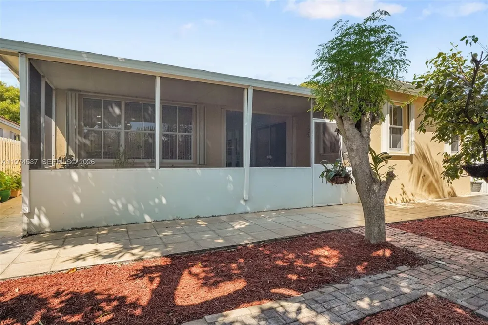 849 NW 136th Ave Miami, FL 33182