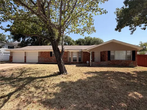 5124 Bob Drive