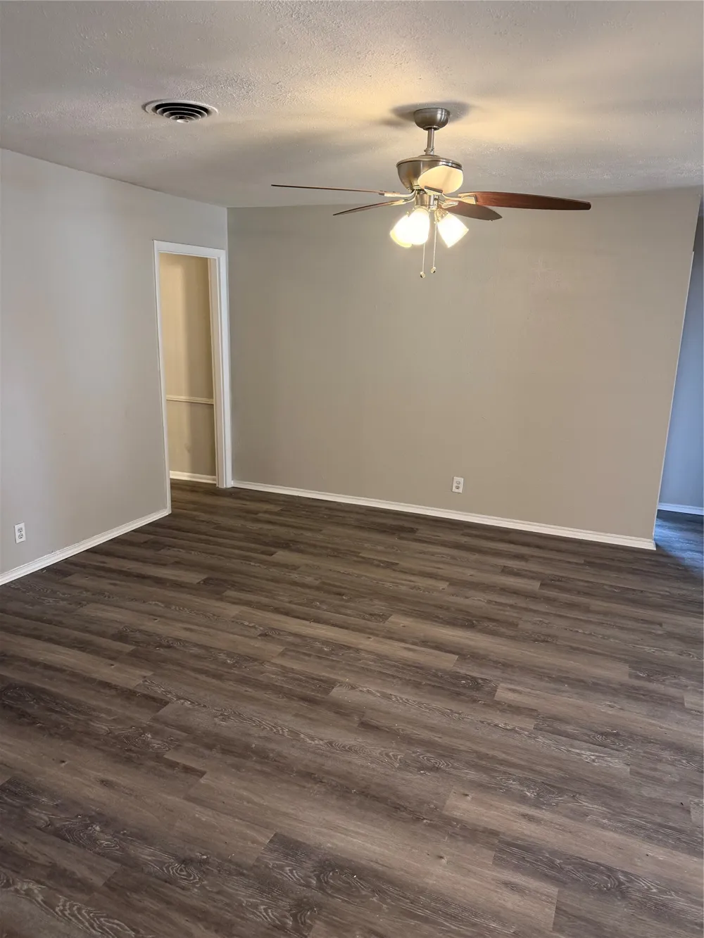5124 Bob Drive North Richland Hills, TX 76180