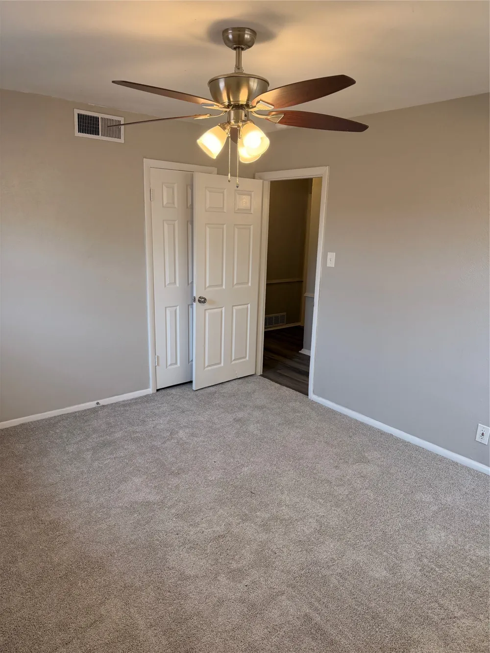 5124 Bob Drive North Richland Hills, TX 76180