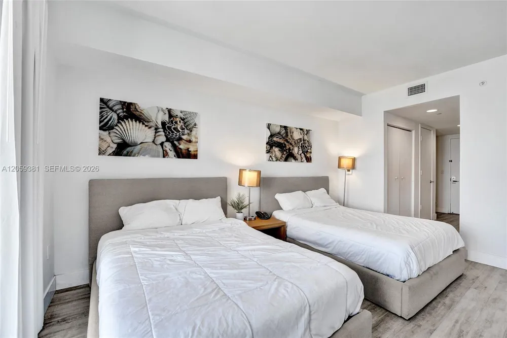 2602 E Hallandale Beach Blvd #R906 Hallandale Beach, FL 33009