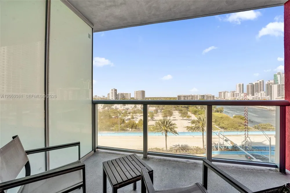 2602 E Hallandale Beach Blvd #R906 Hallandale Beach, FL 33009