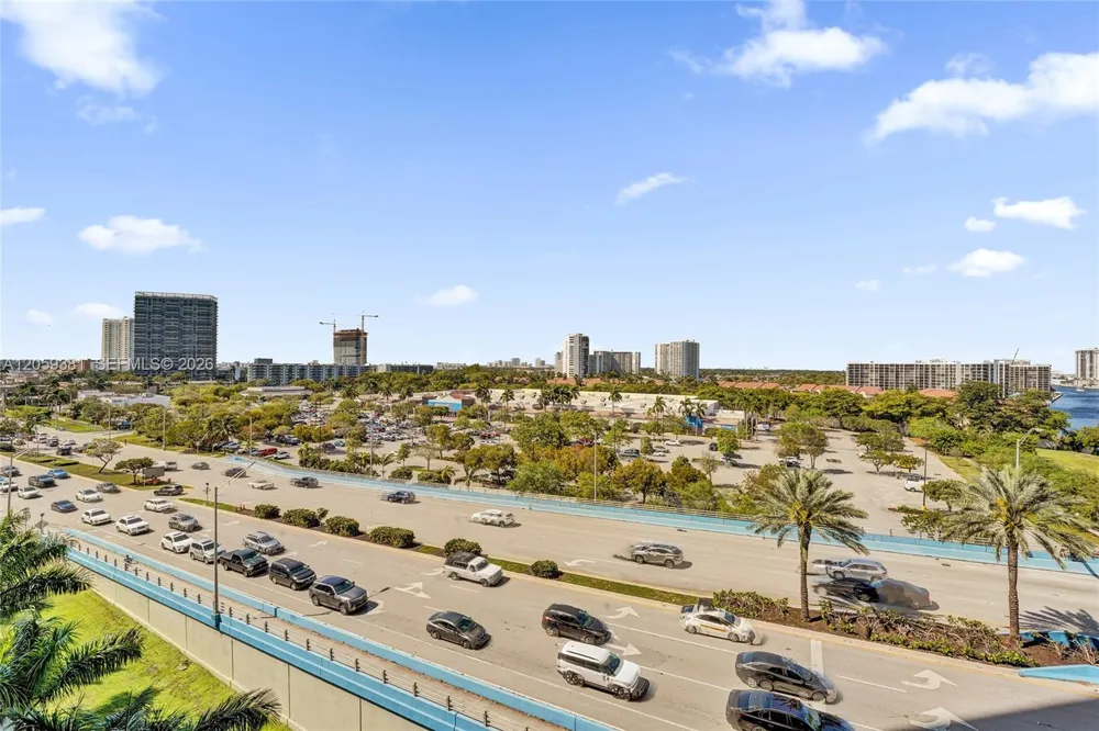 2602 E Hallandale Beach Blvd #R906 Hallandale Beach, FL 33009