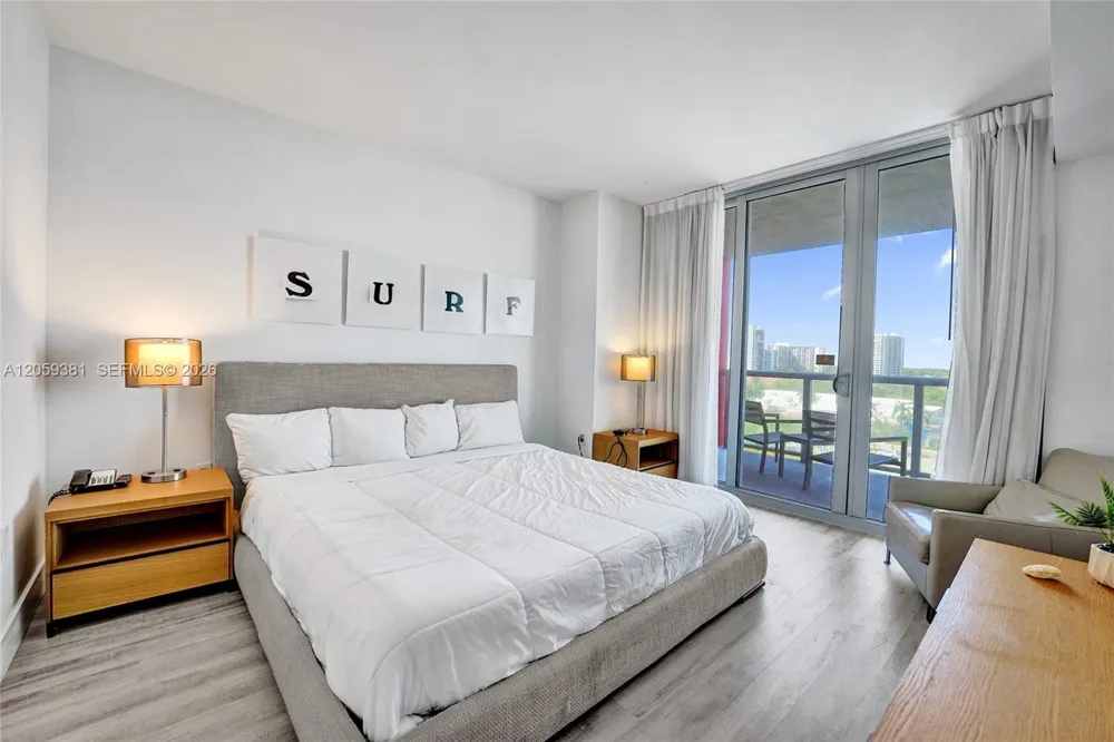 2602 E Hallandale Beach Blvd #R906 Hallandale Beach, FL 33009