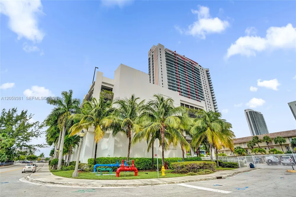 2602 E Hallandale Beach Blvd #R906 Hallandale Beach, FL 33009