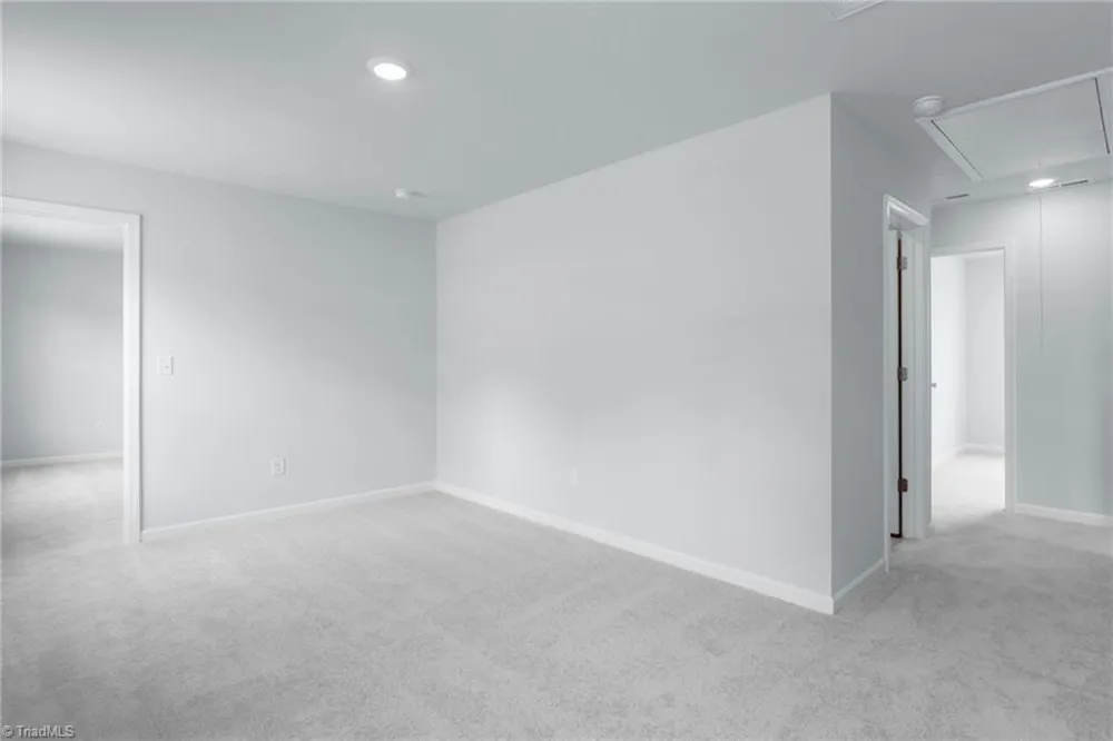 118 Primrose Street King, NC 27021