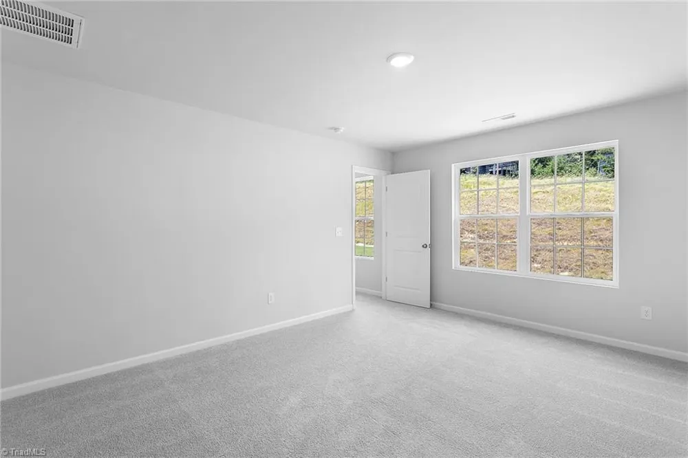 118 Primrose Street King, NC 27021