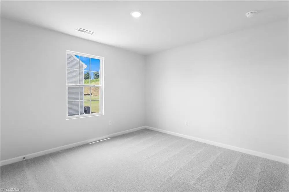 118 Primrose Street King, NC 27021