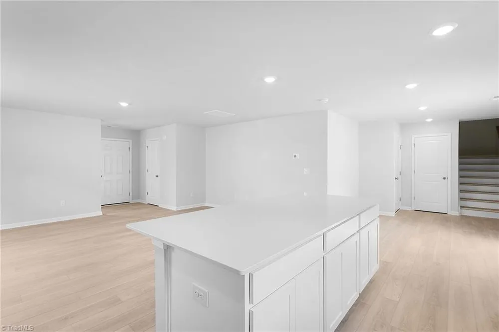 118 Primrose Street King, NC 27021
