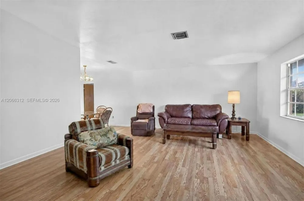 4401 SW 143rd Ave Miramar, FL 33027