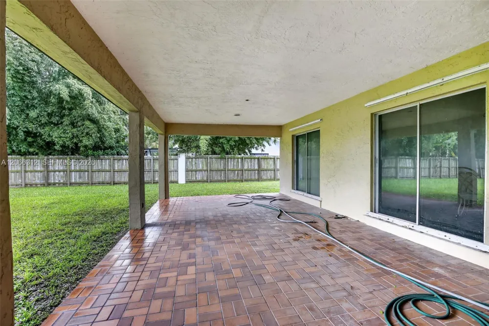 4401 SW 143rd Ave Miramar, FL 33027