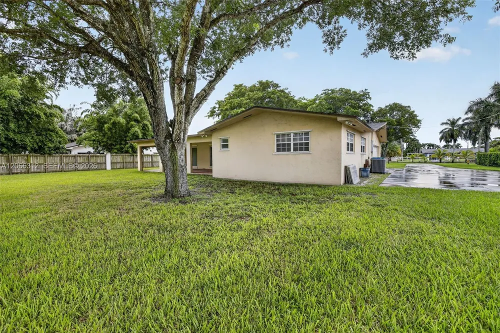 4401 SW 143rd Ave Miramar, FL 33027
