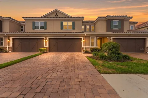 8738 TERRACINA LAKE DRIVE
