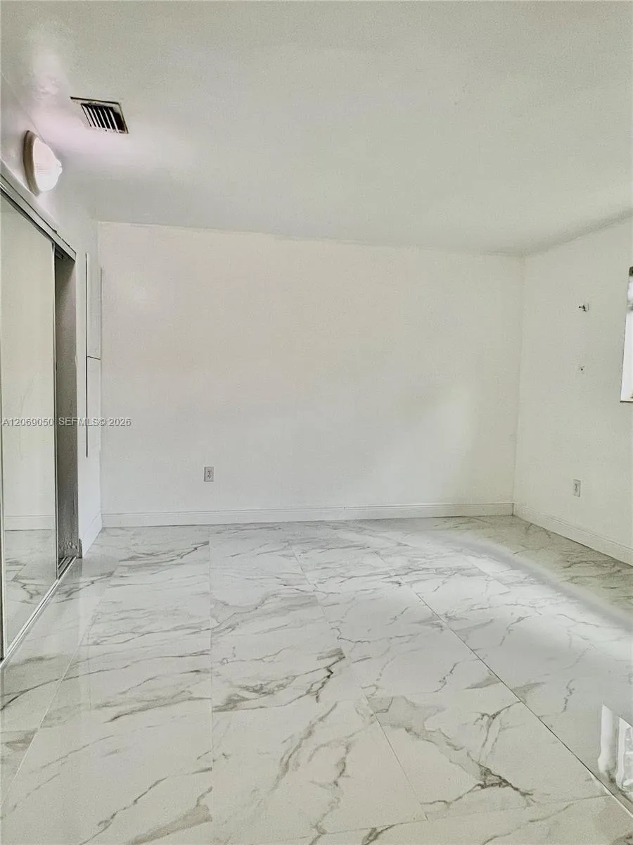 321 NE 170th St North Miami Beach, FL 33162