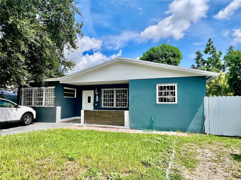321 NE 170th St North Miami Beach, FL 33162
