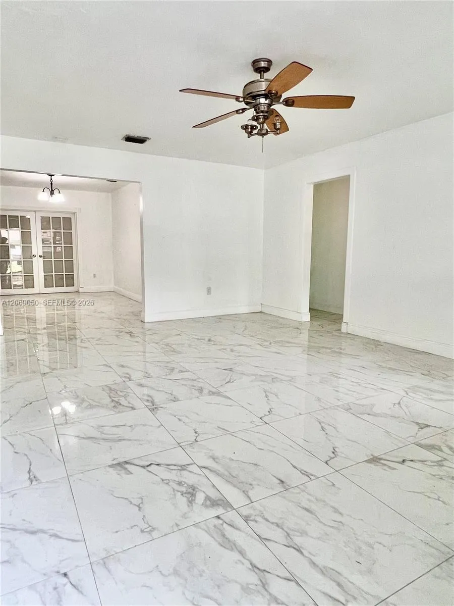 321 NE 170th St North Miami Beach, FL 33162