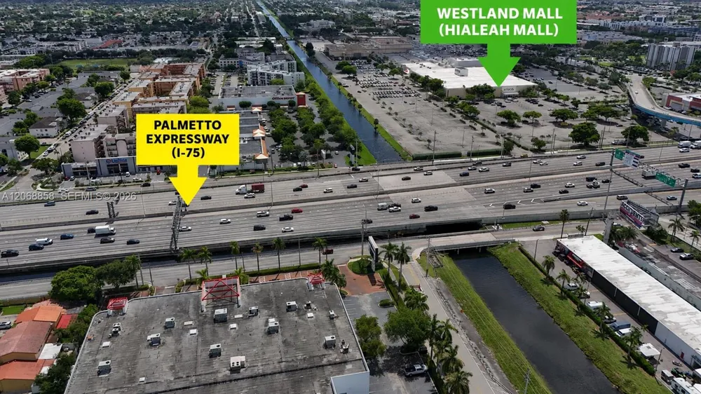 5290 W 21st Ct #304 Hialeah, FL 33016