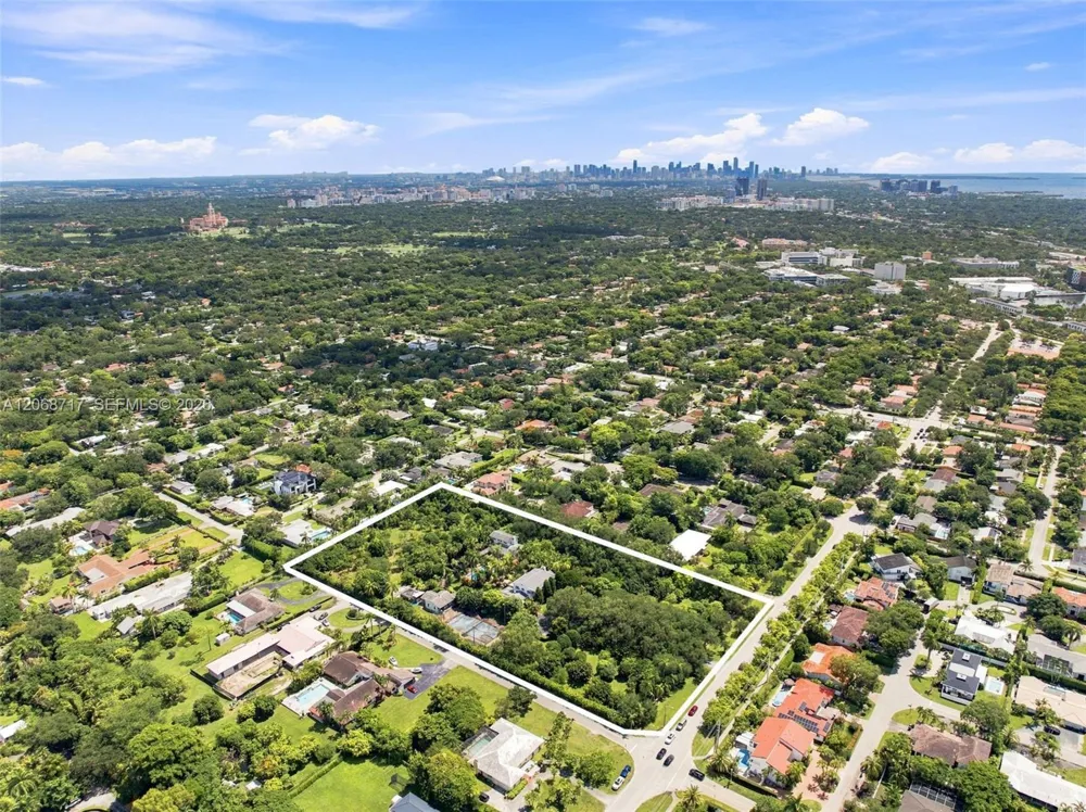 5885 SW 56th St Miami, FL 33155