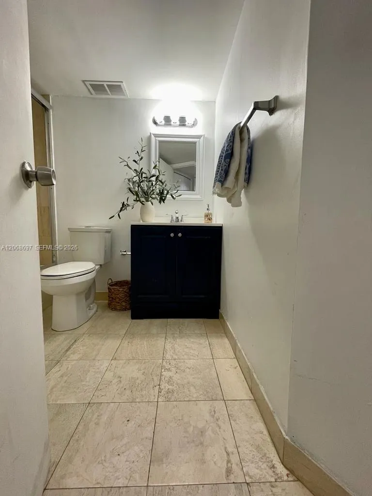 3600 Mystic Pointe dr #1010 Aventura, FL 33180