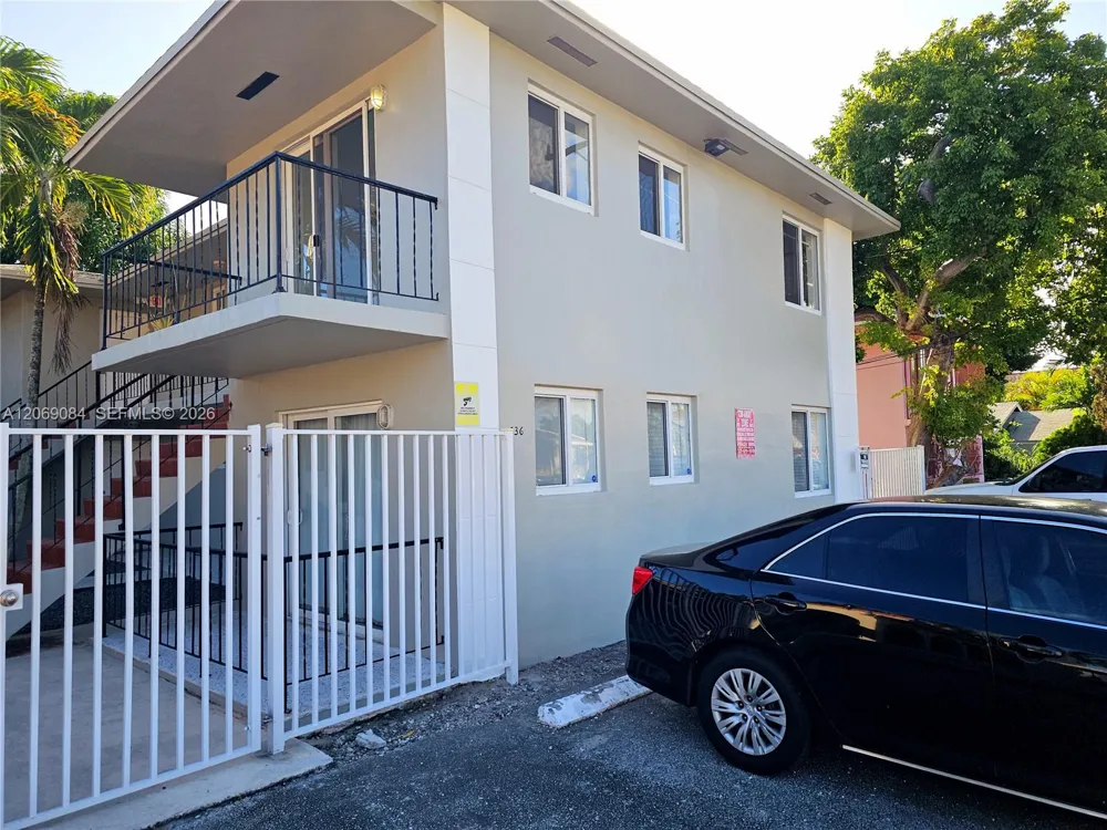 1736 SW 3rd St #1 Miami, FL 33135