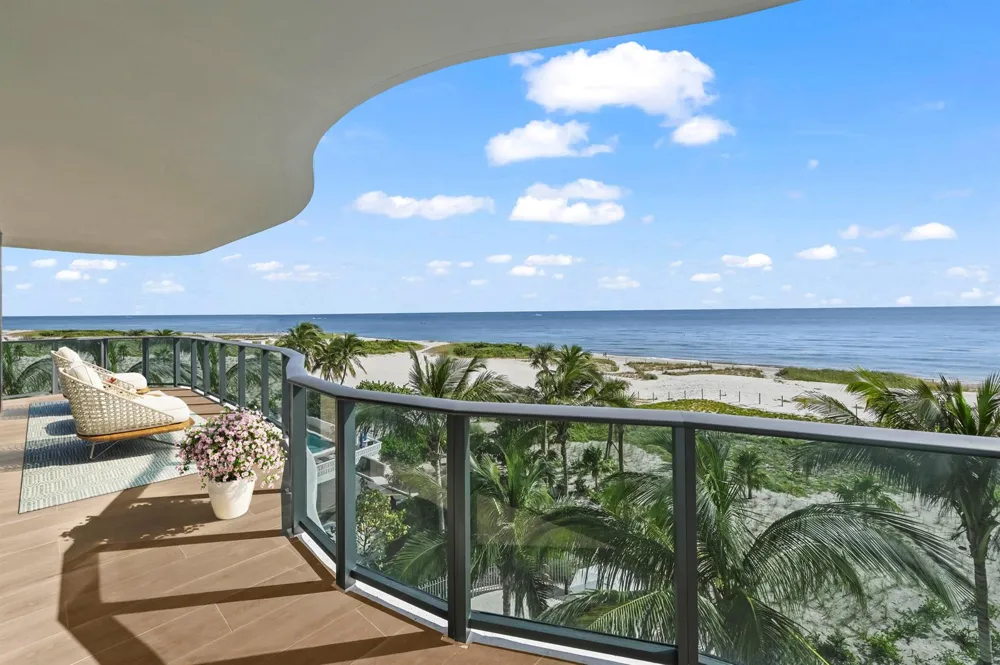 900 Ocean Boulevard #406 Pompano Beach, FL 33062