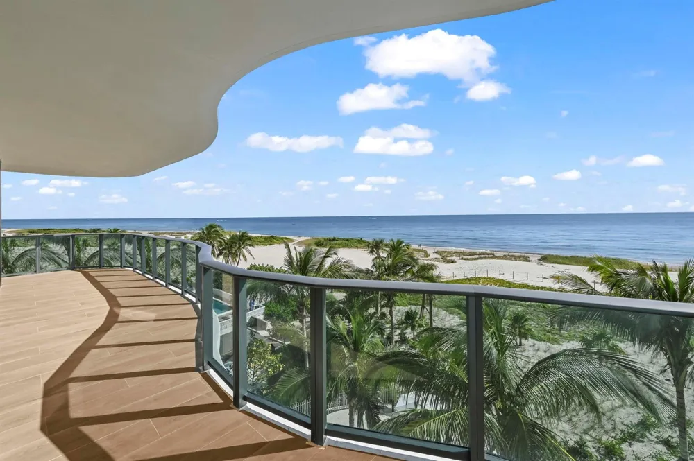 900 Ocean Boulevard #406 Pompano Beach, FL 33062