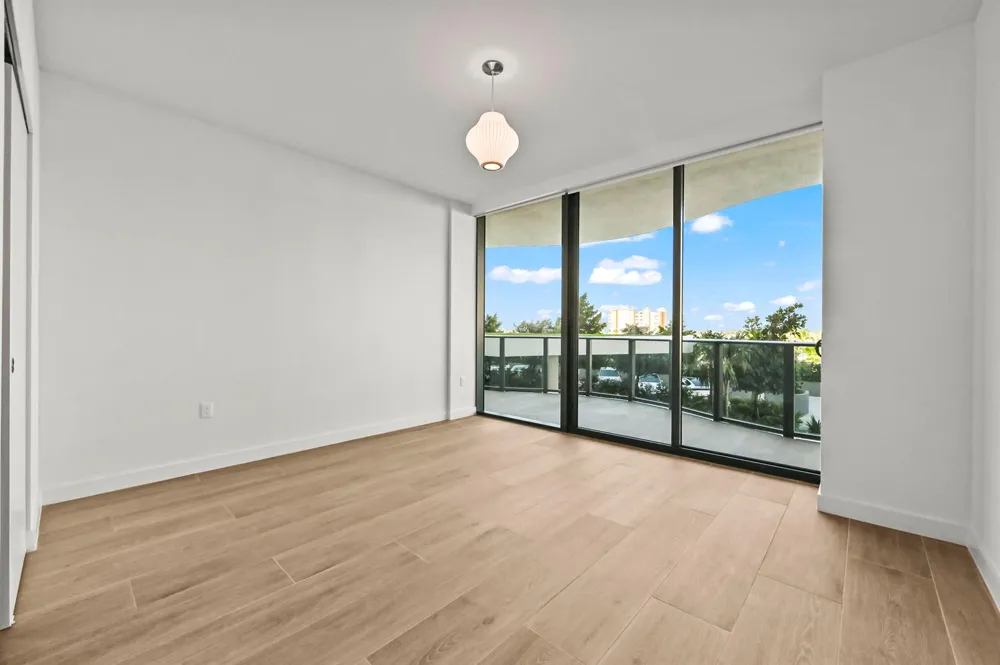 900 Ocean Boulevard #406 Pompano Beach, FL 33062