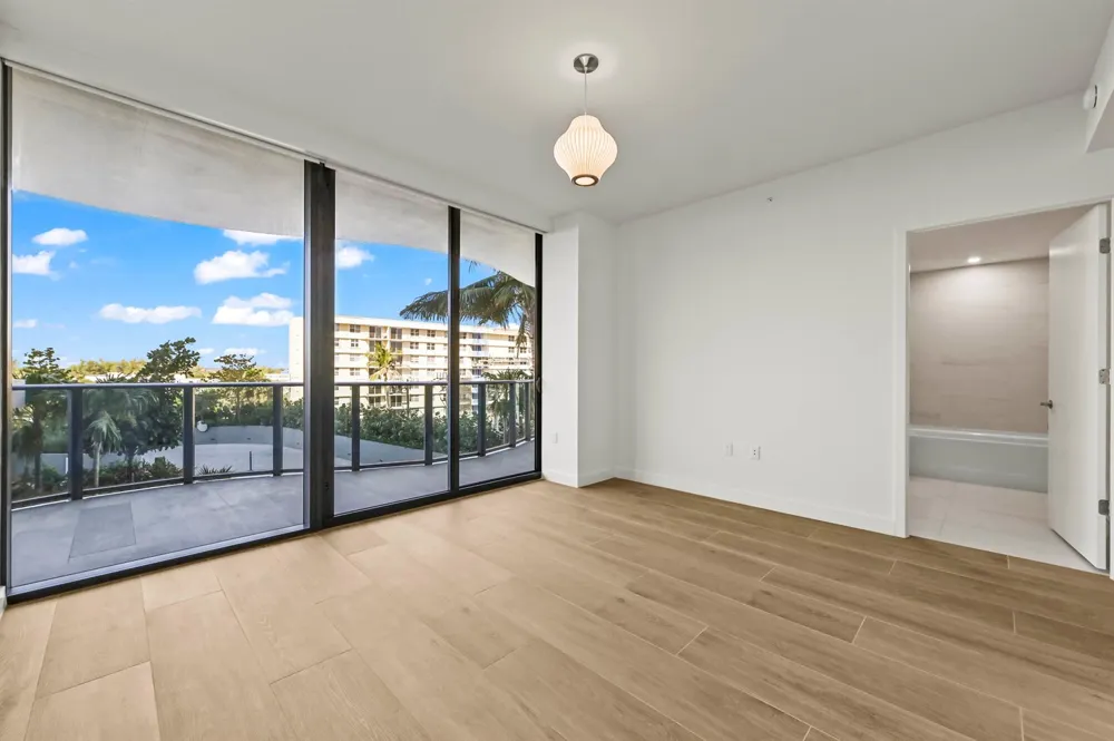 900 Ocean Boulevard #406 Pompano Beach, FL 33062