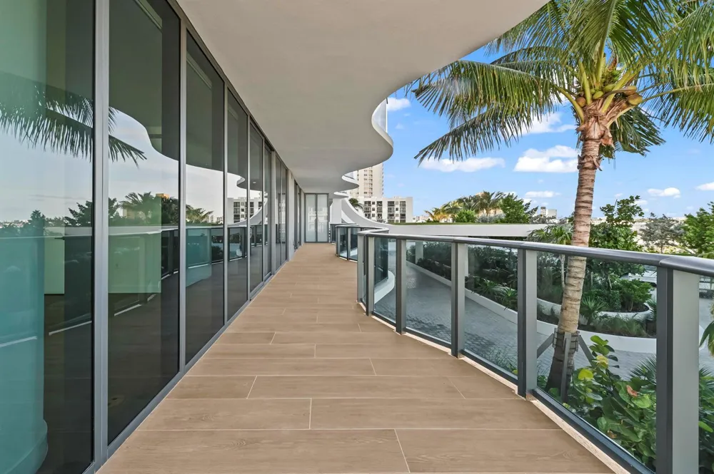 900 Ocean Boulevard #406 Pompano Beach, FL 33062