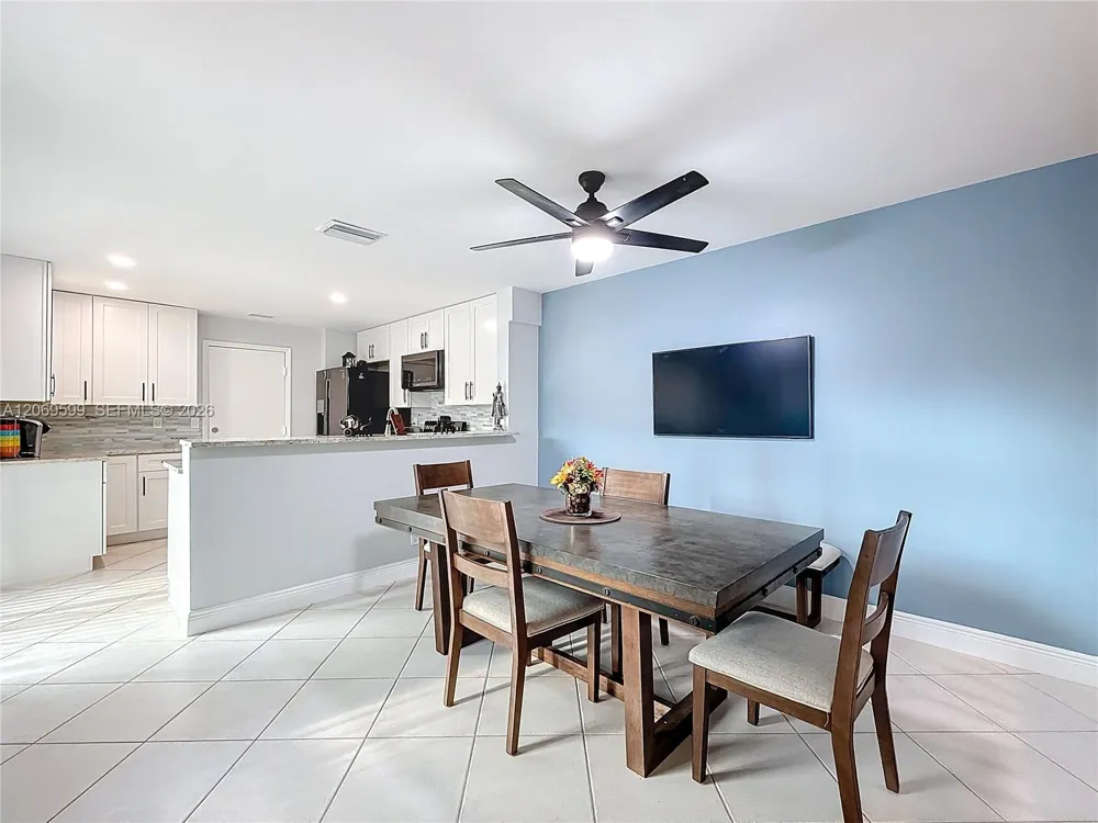 10977 Long Boat Dr #10977 Cooper City, FL 33026