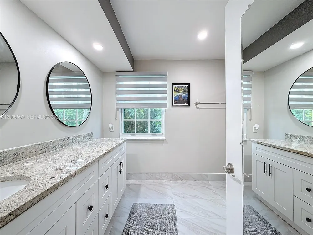 10977 Long Boat Dr #10977 Cooper City, FL 33026