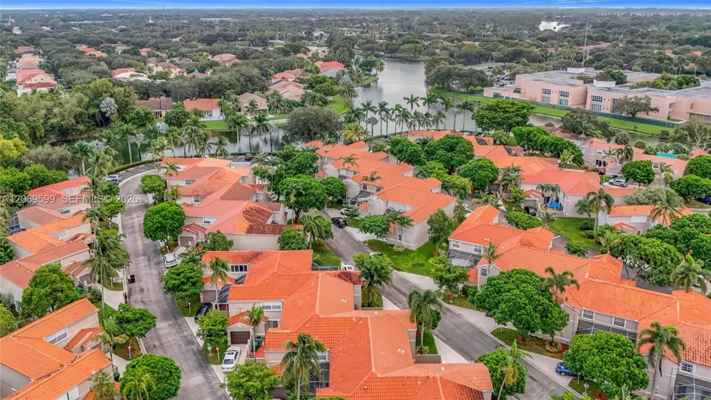 10977 Long Boat Dr #10977 Cooper City, FL 33026