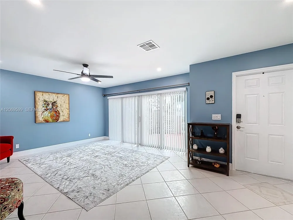 10977 Long Boat Dr #10977 Cooper City, FL 33026