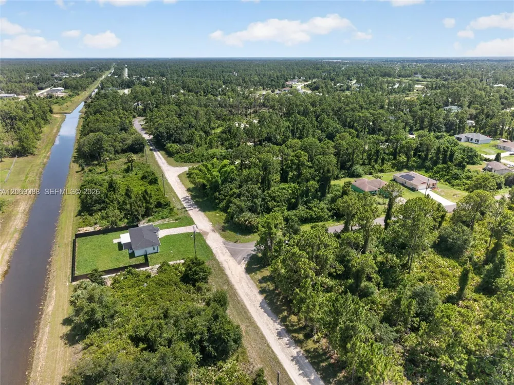231 Andalucia Ave S Lehigh Acres, FL 33974