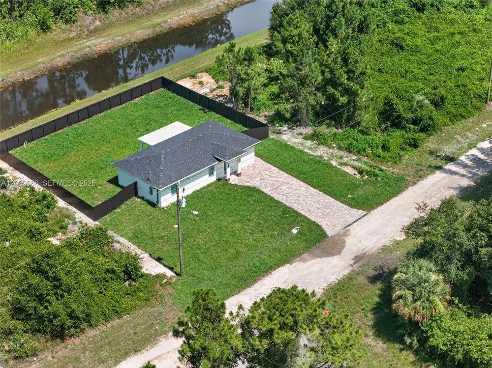 231 Andalucia Ave S Lehigh Acres, FL 33974