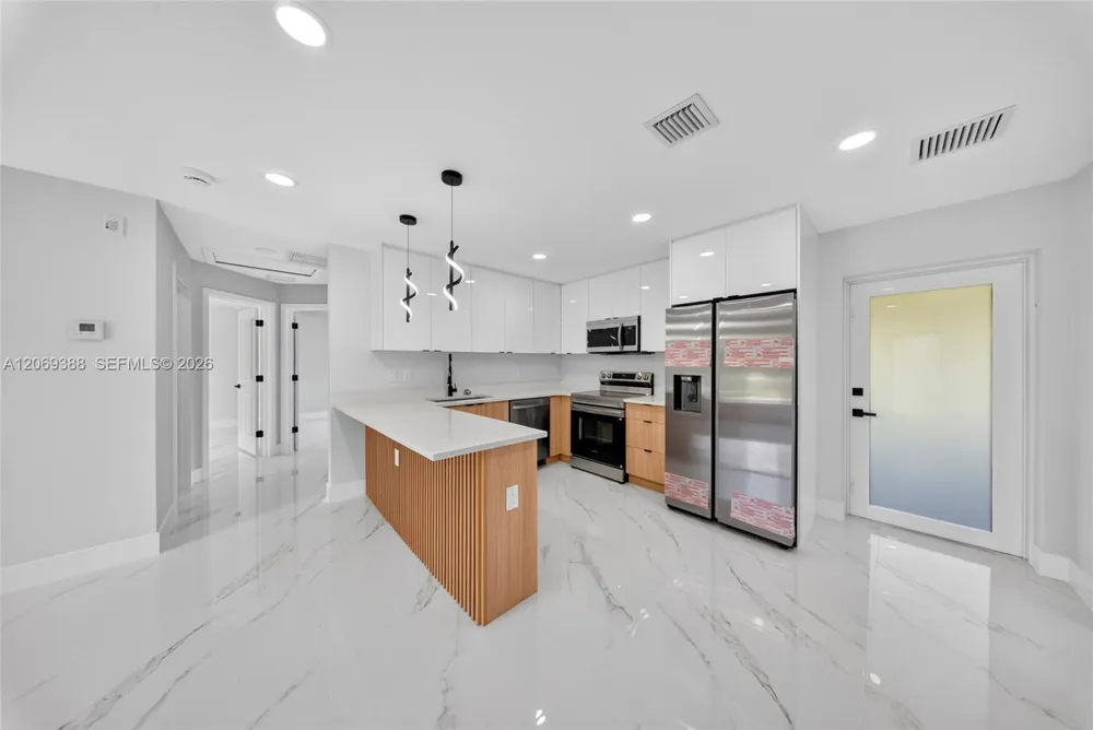 231 Andalucia Ave S Lehigh Acres, FL 33974