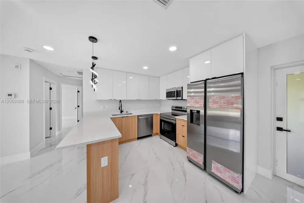 231 Andalucia Ave S Lehigh Acres, FL 33974